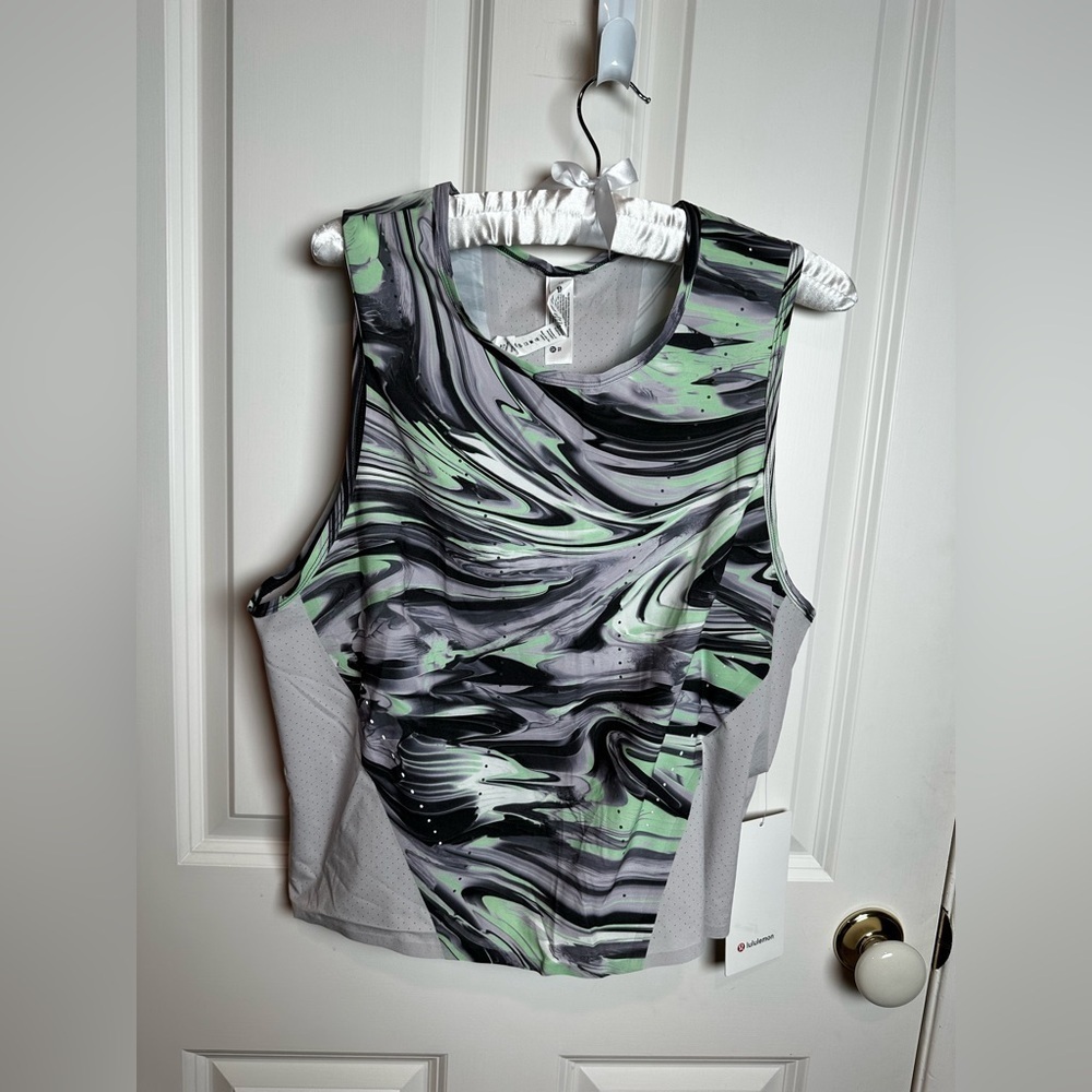 Lululemon Athletica swift ventilated running tank - Black, Green, and Gray